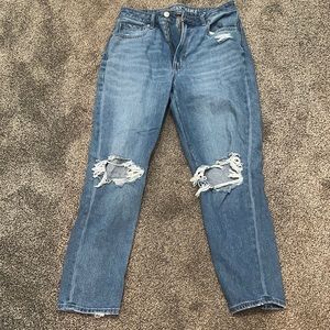 American Eagle high rise jeans 6 short